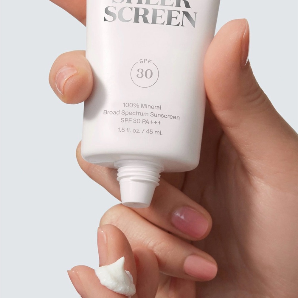 Supergoop! Mineral Sheer Screen SPF 30 - White with Yellow Cap - Picture 2 of 3
